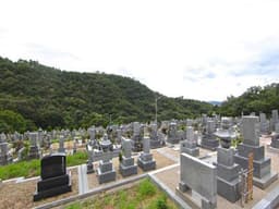 憩いの森墓園