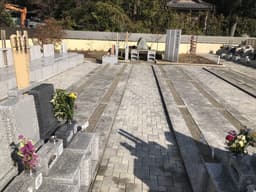 メモリーガーデン 彩の杜霊園