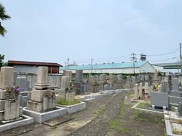 川俣墓地