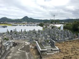 八竹山霊苑