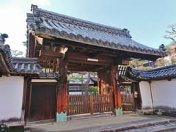 玉龍院