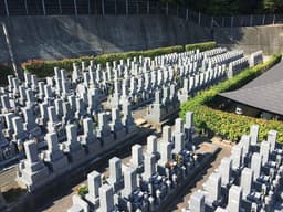 大師の杜霊園