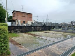 日下墓地