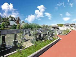 光輪霊園　緑に囲まれた開放的な墓域