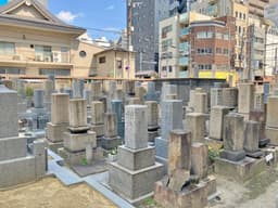 圓通院墓地